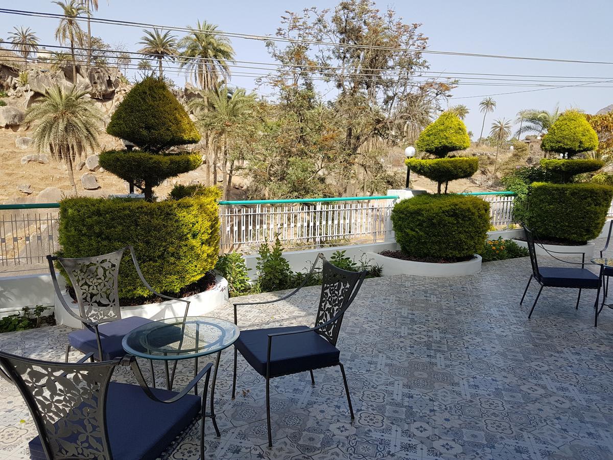 Hotel Karnavati Mount Abu Luaran gambar
