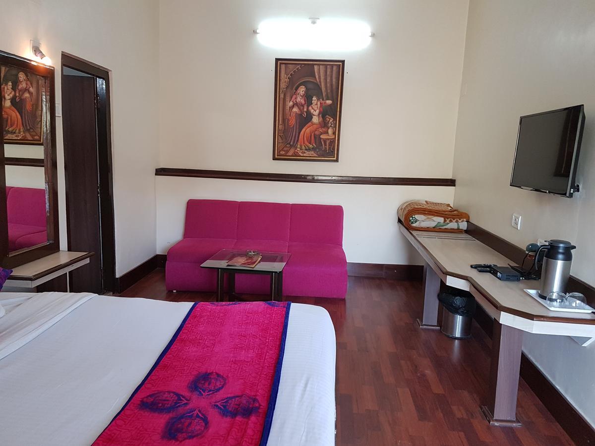 Hotel Karnavati Mount Abu Luaran gambar